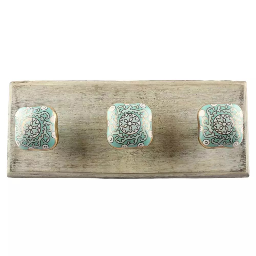 Wall Hooks Installation Made Effortless