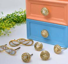 Knobs & Handles