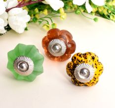 Glass flower knob