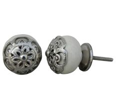 Strewn Cream Knob-3