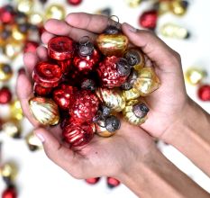 Set of 25 Pieces Red and Golden Tiny Christmas Ornaments In Assorted Styles