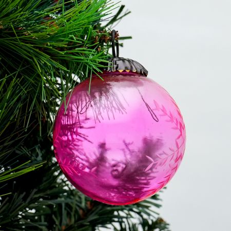 Pink Round Leaf Christmas Hanging