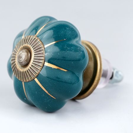 Dark Green Golden Knob