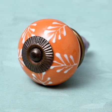 Peach White Leaf Knob