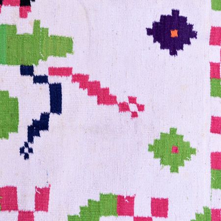 White Kids Playing In The Garden Durry(Set of 1 Piece)