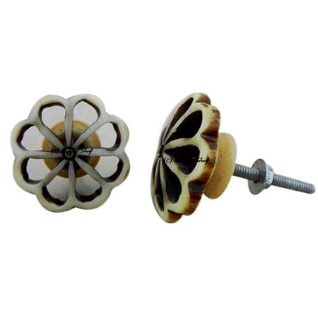 Fine Drawer Grate Knobs