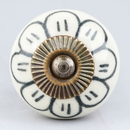Black Sunflower Knob