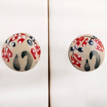 Red Black Dotted Leaf Ceramic Bulb Knob