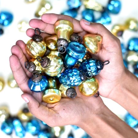 25 Pieces Turquoise and Golden Tiny Christmas Ornaments
