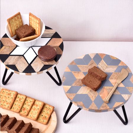 Brown and Grey Modern Flower Wood and Resin Cake Stand for Dessert, Fruit and Planter