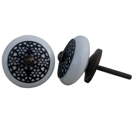 White Strewn Flat Knob-02