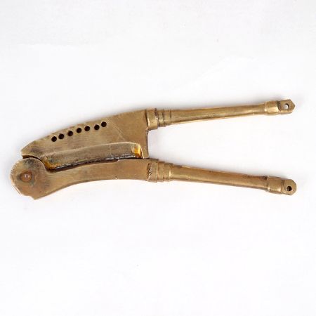 Handcrafted Finest Brass Iron Betel Nut Cutter for Decor