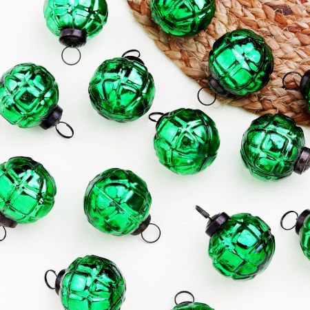12 Pieces Decorative Glass Green Christmas Ornaments