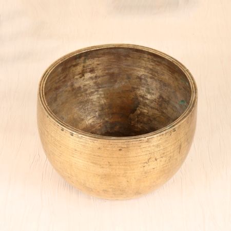 Plain Brown Handmade Brass Pot Made of Brass for Decoration