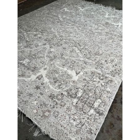 Luna Faded Vintagestyle Wool Rug