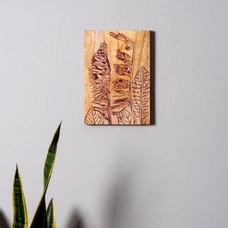 Crimson Radiance Wall Plate