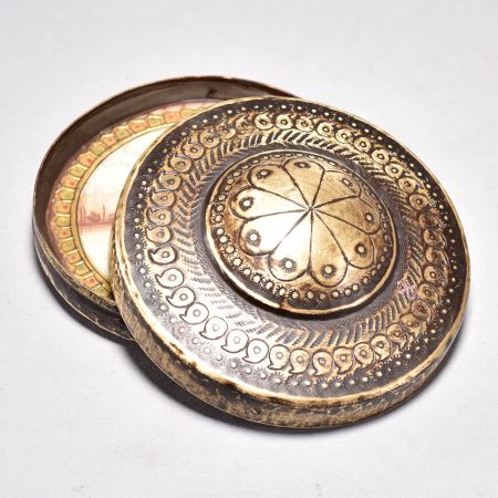 Handcrafted Brass Lord Parshvanatha Jain Gattaji Travel Box