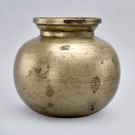 White Metal Holy Water Pot for Home Decoration