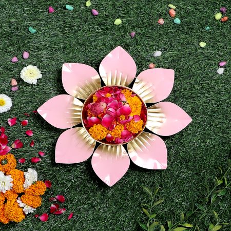 Baby Pink & Gold Flower Urli