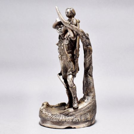 Vintage Brass Statue of Soldier for Decoration and Collection