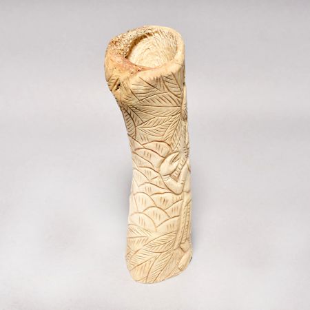 Beautiful Handmade Camel Bone Statue for Decoration