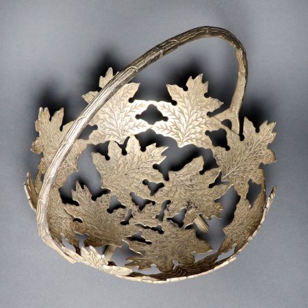 Vintage Finest Brass Leaf Fruit Basket for Home Decor