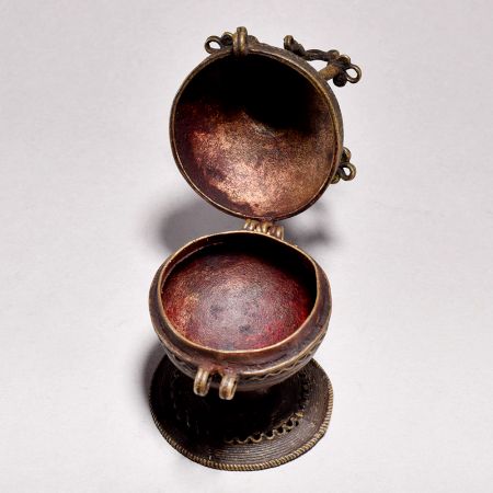 Handmade Finest Brass Bindi Box for Home Decor
