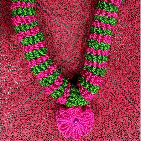 Handcrafted Fuchsia Green Spiral Woollen Flower Garland