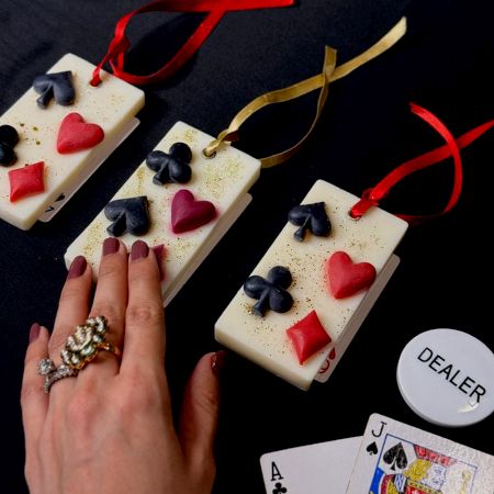 Teen Patti Oudh Fragrant Bar with Organza Potli