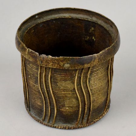 Brass Cylindrical Pen Holder with Wavy Raised Design