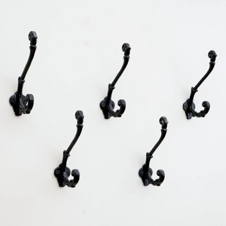 5 Pieces Vintage Black Iron Double Prong Wall Hooks