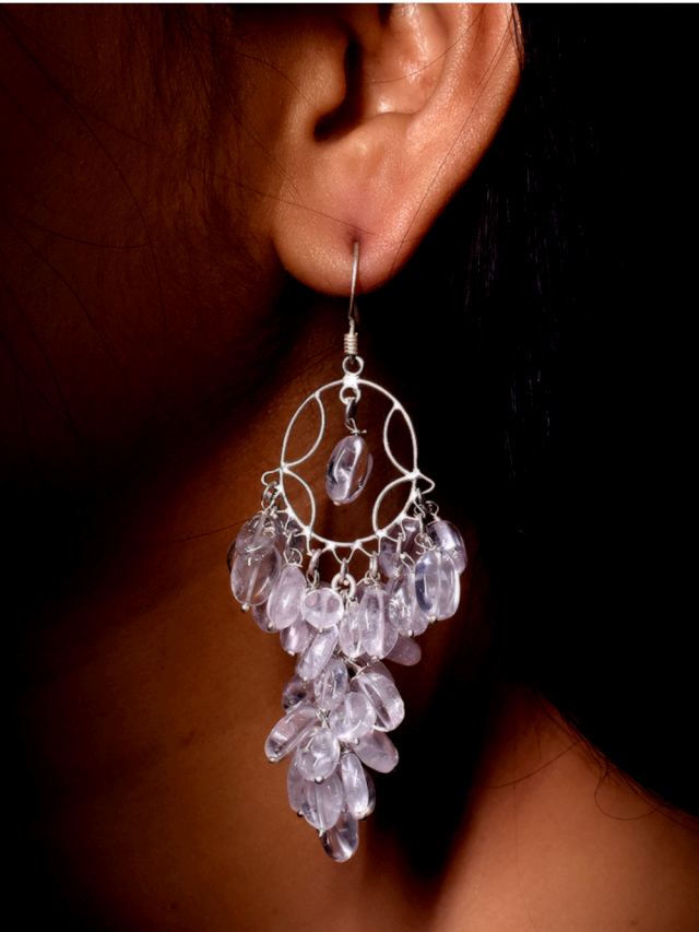 Why is silver jewelry considered timeless?