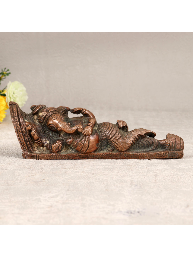 Devotion of Lord Ganesha